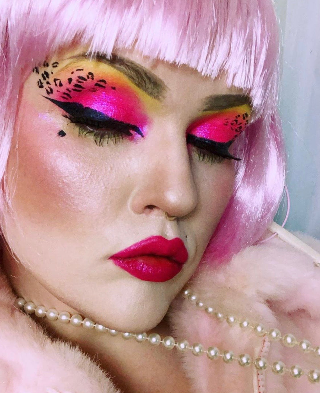 Inked Doll Cosmetics - NEON LIGHTS (24PC) *BLACKLIGHT!* Pigment/Glitter Pallete!