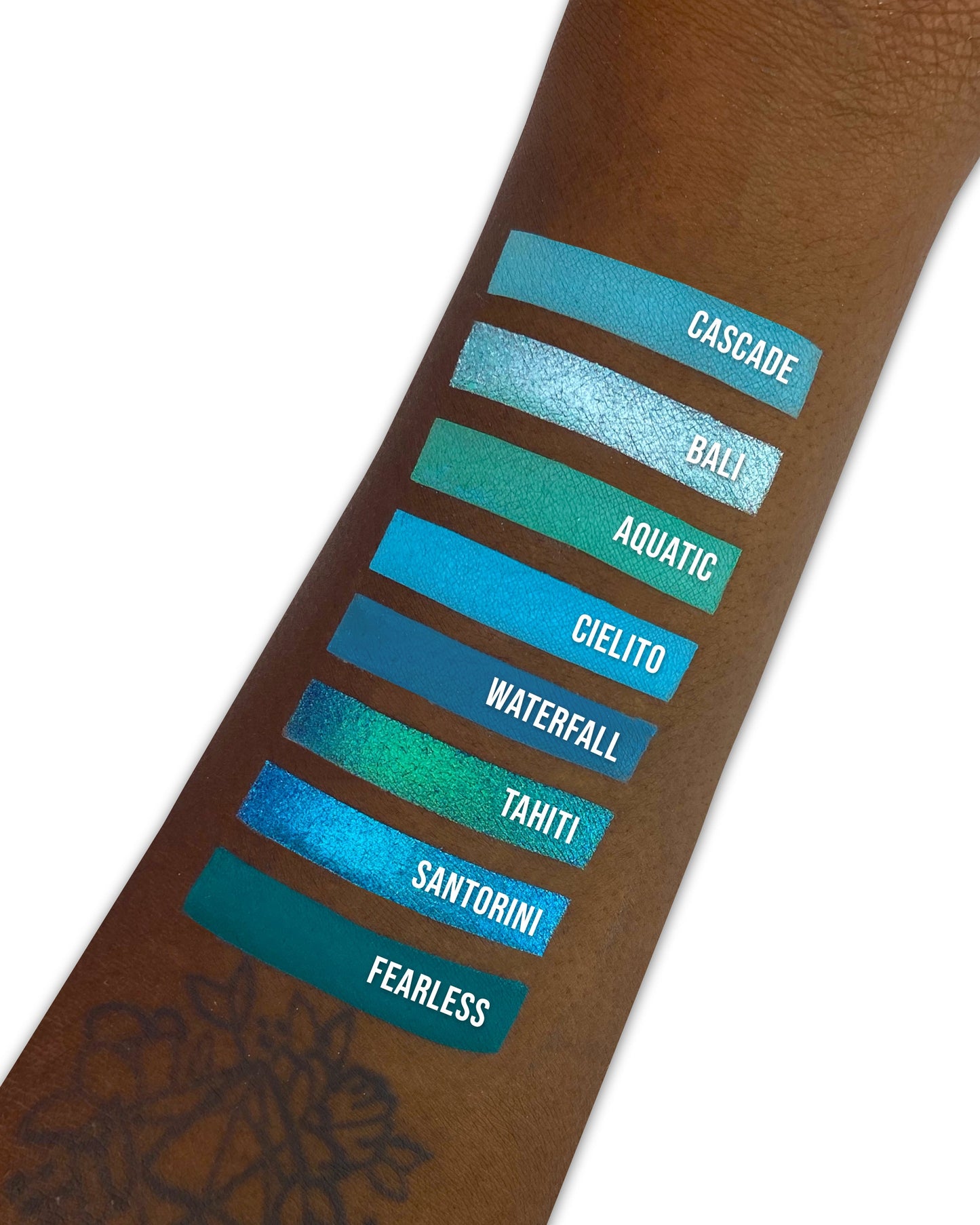 Gavissi Beauty - "CASCADE" MATTE EYESHADOW
