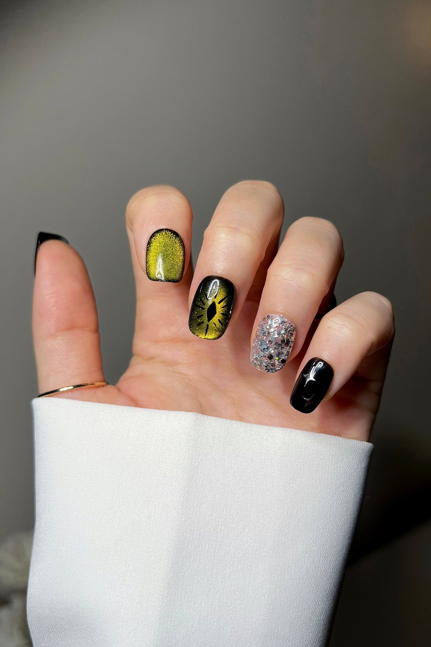 Bonmuz - Wizard's Window | Pro Handmade Gel Nails