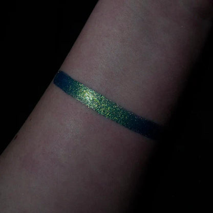 Glisten Cosmetics - Wet Liner - Breezer (Duochrome Gold Green)