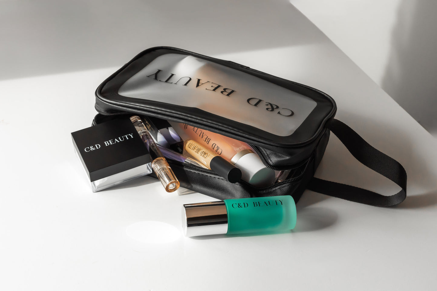 C & D Beauty - Beauty Bestie Makeup Bag