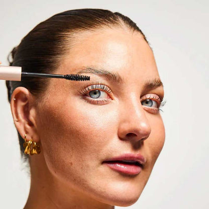 Glow For It Growth Lash Focus Mascara