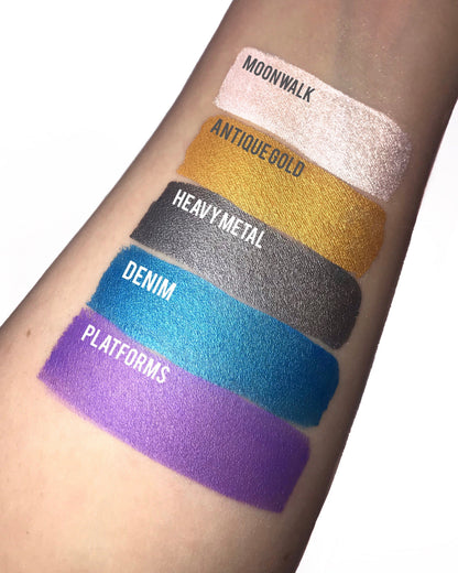Gavissi Beauty - "MOONWALK" RETRO LINER