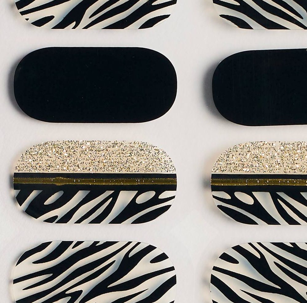 Candied Nails - Nail Sticker - Stripes and Gold Gel Nails